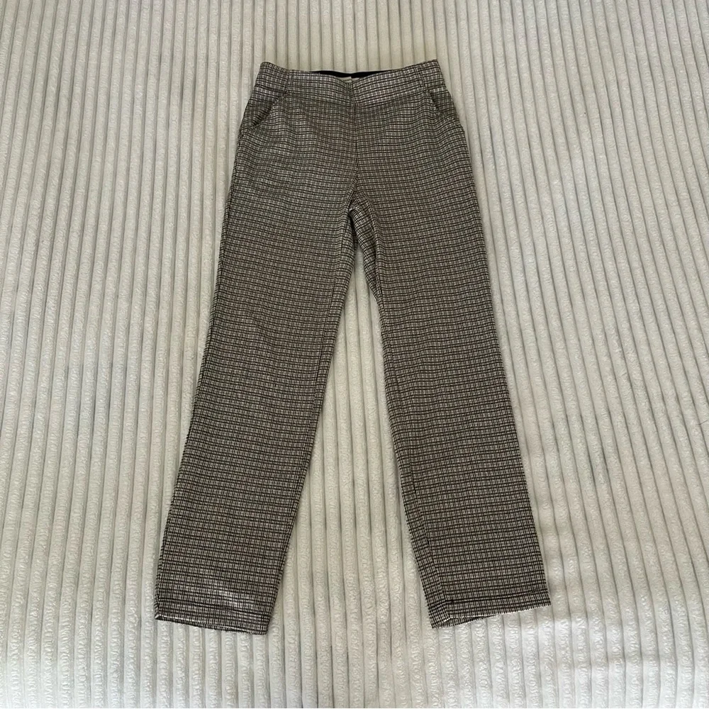 Max Studio Striped Pants